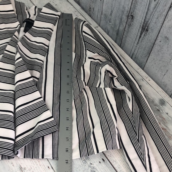 Ashley Stewart Linen Blend Strip Short Blazer 14 - Picture 9 of 9